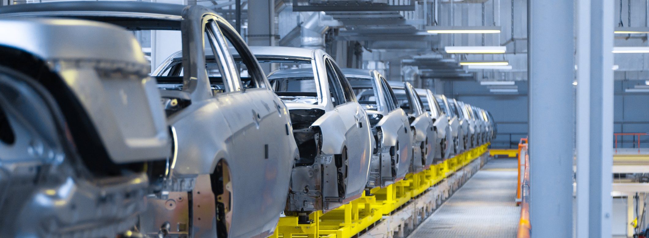 automotive plant assembly line Movement of vehicles along the production line at the plant